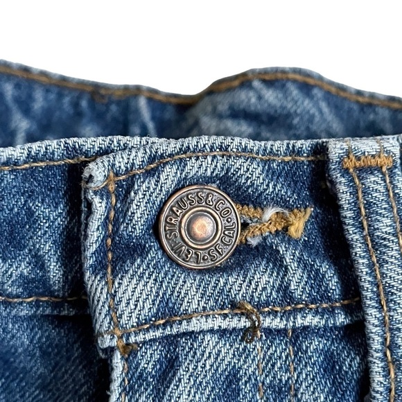 NWT Vintage Levi’s 560 Loose Fit High Waisted Jeans *Fits Small - Picture 5 of 16